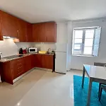 Cosy Flats לאגוּ‏ש